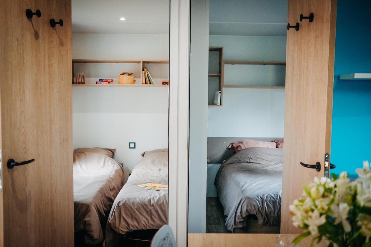 Mobil Home Xxl 4 Chambres - Camping La Pointe De רוסקוף מראה חיצוני תמונה