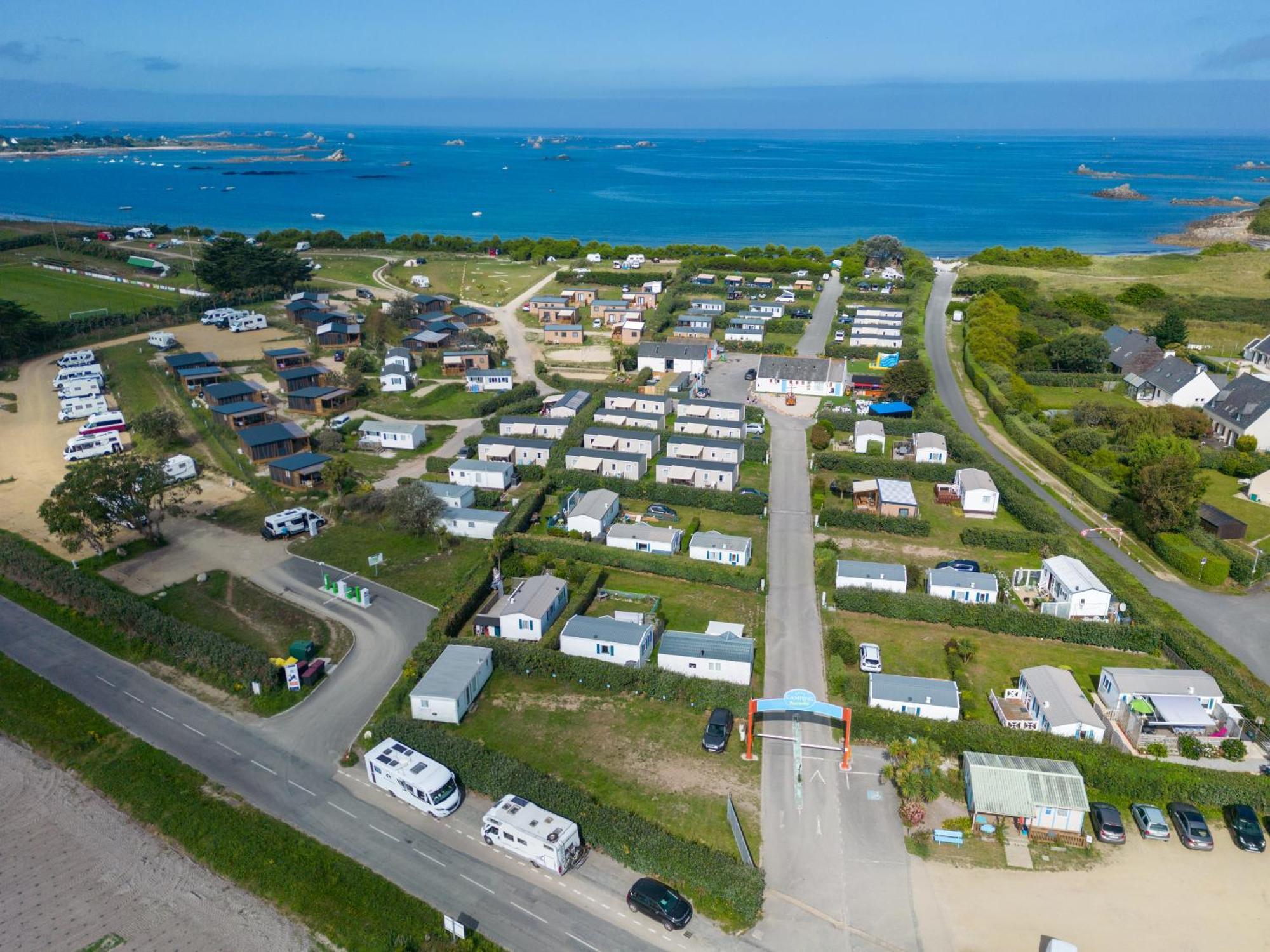 Mobil Home Xxl 4 Chambres - Camping La Pointe De רוסקוף מראה חיצוני תמונה